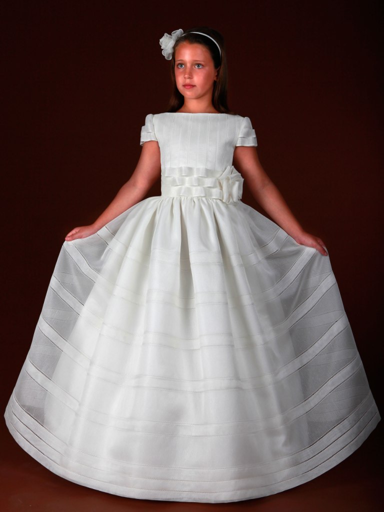 Vestidos de Comunión para niñas Francis Montesinos Hanibal Laguna Debota & Lomba - Blog Moda Infantil Vestidos de Comunión para niñas Francis Montesinos Hanibal Laguna Debota & Lomba - Blog Moda Infantil