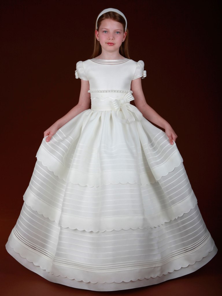 Vestidos de Comunión para niñas Francis Montesinos Hanibal Laguna Debota & Lomba - Blog Moda Infantil Vestidos de Comunión para niñas Francis Montesinos Hanibal Laguna Debota & Lomba - Blog Moda Infantil