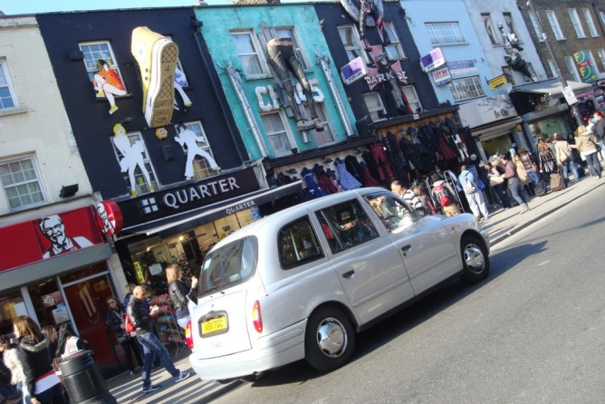 CAMDEN TOWN Londres, Viajar a Londres con niños, Consejos para ir a Londres, Blog de Moda Infantil y Premamá, La casita de Martina, fish and cheeps CAMDEN TOWN Londres, Viajar a Londres con niños, Consejos para ir a Londres, Blog de Moda Infantil y Premamá, La casita de Martina, fish and cheeps