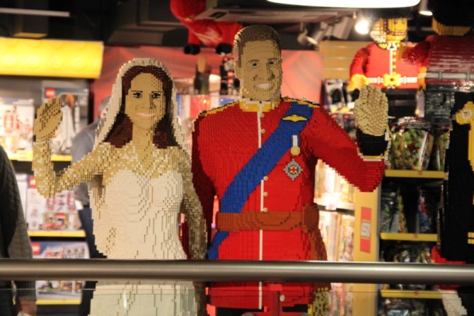 HAMLEYS LONDON TOYS , Viajar a Londres con niños, Consejos para ir a Londres, Blog de Moda Infantil y Premamá, La casita de Martina HAMLEYS LONDON TOYS , Viajar a Londres con niños, Consejos para ir a Londres, Blog de Moda Infantil y Premamá, La casita de Martina