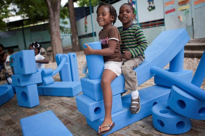 Regalo Azul Unicef, La casita de Martina, Nieves Álvarez, Blog Moda Infantil, Carolina Simó