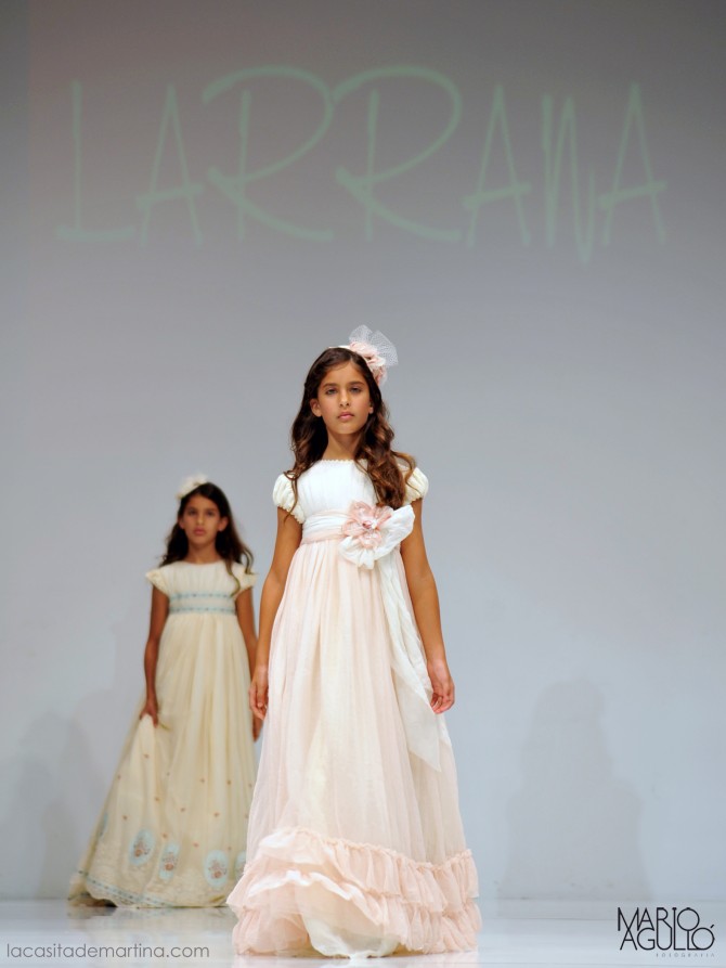 Larrana Moda Infantil, Vestidos Comunión 2013, Blog Moda Infantil, La casita de Martina, Carolina SimóLarrana Moda Infantil, Vestidos Comunión 2013, Blog Moda Infantil, La casita de Martina, Carolina Simó