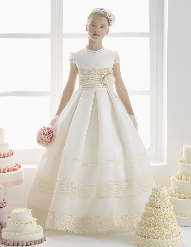 Trajes Comunión Rosa Clará, Vestido Comunión Princesa Leonor, Blog Moda Infantil, La casita de Martina