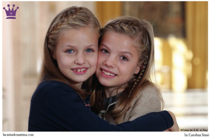Felicitación de Navidad Reyes España, Felicitación Navidad Princesa Leonor e Infanta Sofia, Blog de Moda Infantil, Carolina Simó