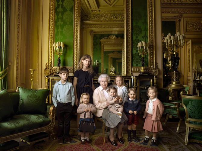 Príncipe George de Inglaterra, Blog de Moda Infantil, La casita de Martina, Reina Isabel de Inglaterra