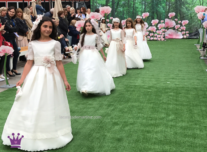 Trajes de comunion 2018, tendencias vestidos de comunion 2018, Blog comuniones, La casita de Martina, Tendencias trajes de comunion 2018