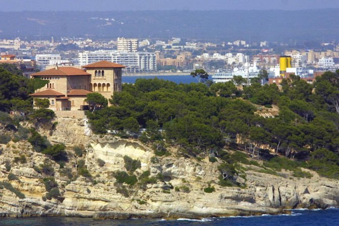 Marivent, Marca vestidos Leonor y Sofia en Palma, Princesa Leonor, Infanta Sofia, Blog Moda Infantil