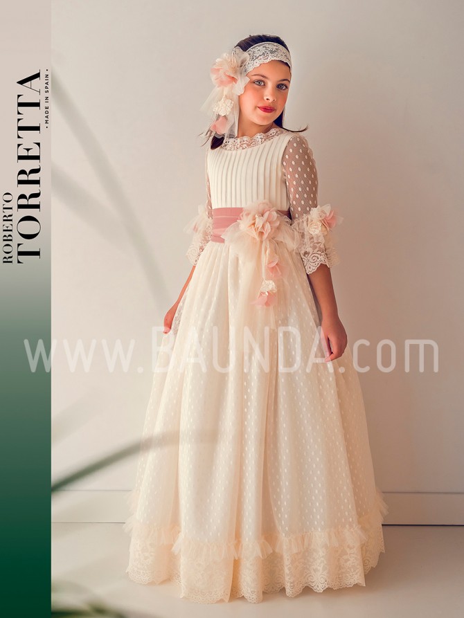 Baunda, tienda vestidos comunion Madrid, Roberto Torretta, Trajes de comunion, blog moda infantil, la casita de martina