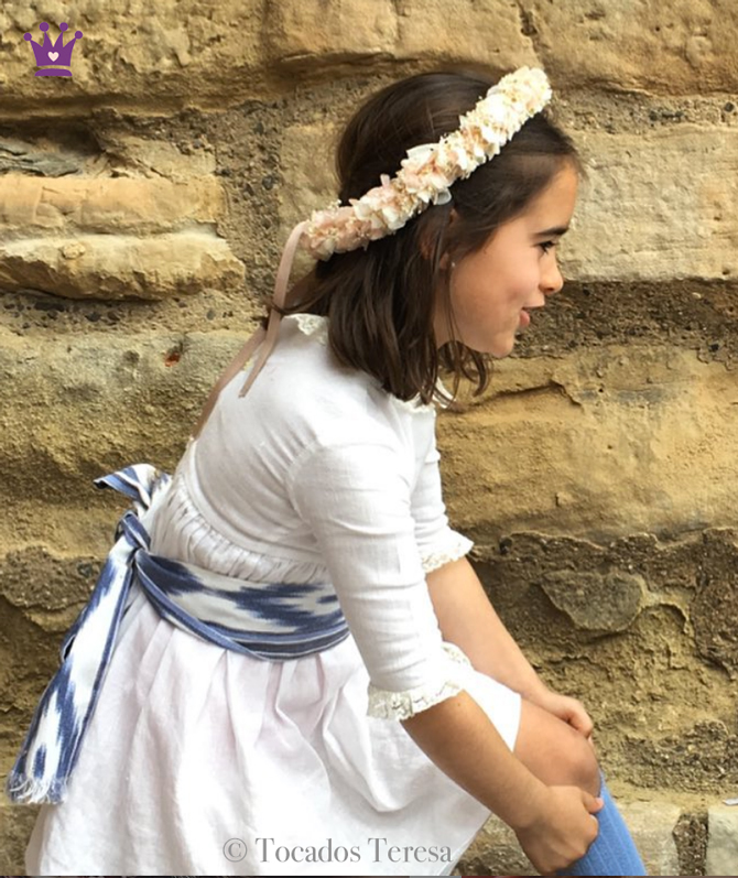 Blog de moda infantil, tocados comuniones, trajes comunion, La casita de Martina, 1