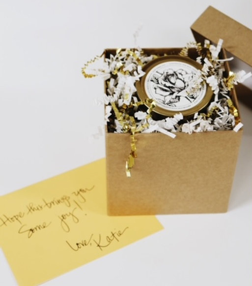 virutas de carton, decorar paquetes regalo, cajas originales, la casita de martina, 1